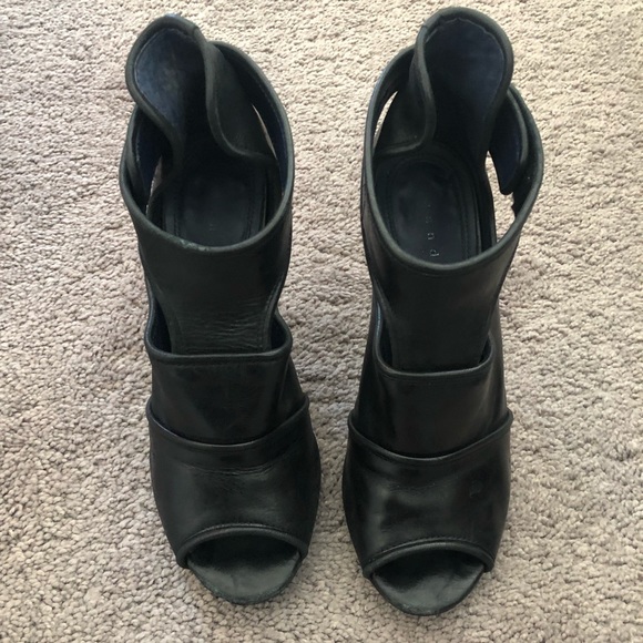 Sandro Black Leather Heels - Picture 4 of 5